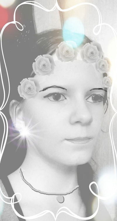 Елена Попелюшенко