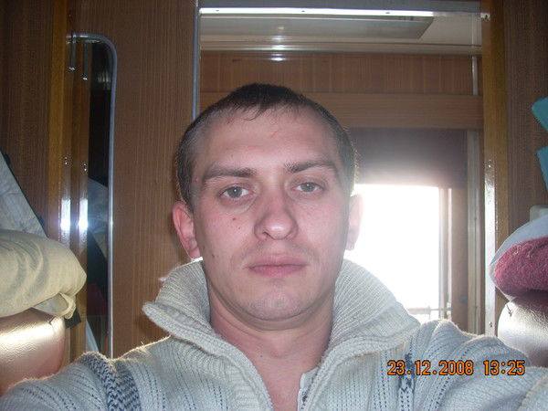 Влад Давыдов