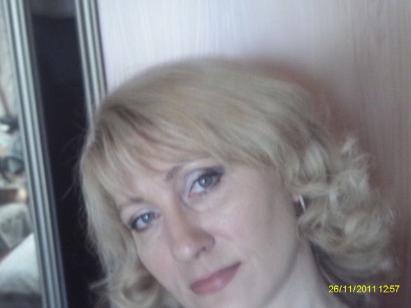 Елена Ашарова