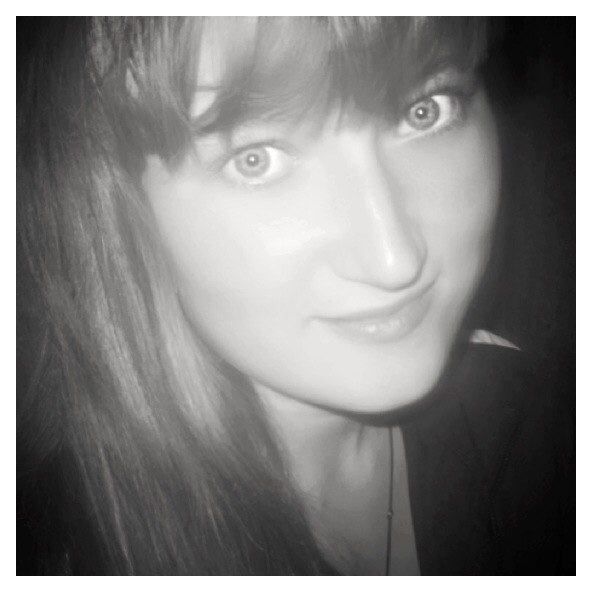 Ангелина Негатив