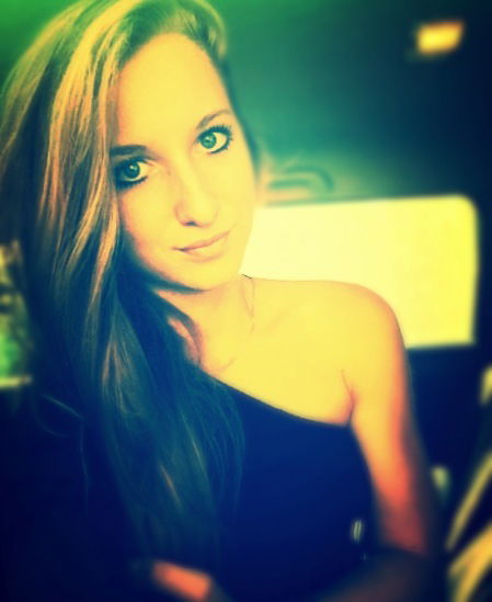 Надя Астанкова