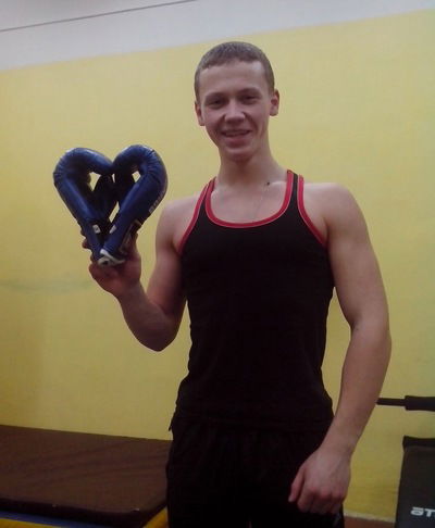 Денис Кадяев