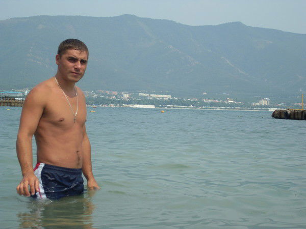 Александр Якушкин