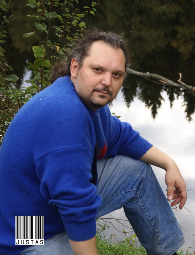 Юстасъ Mac Leod