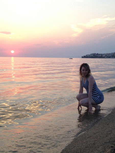 Катя Зверева