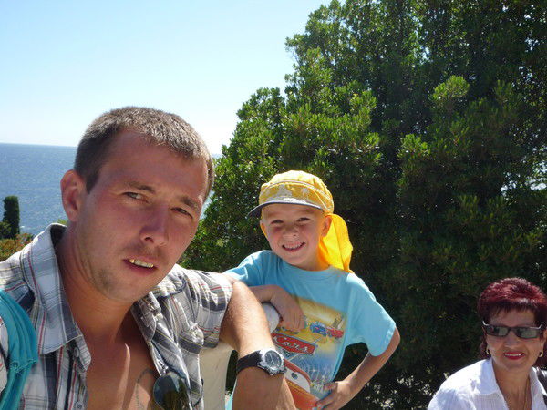 Максим Емельянцев