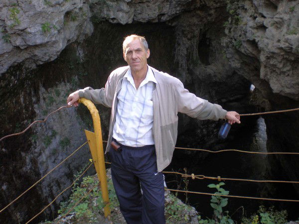 Владимир Швец