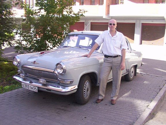 Михаил Иванов