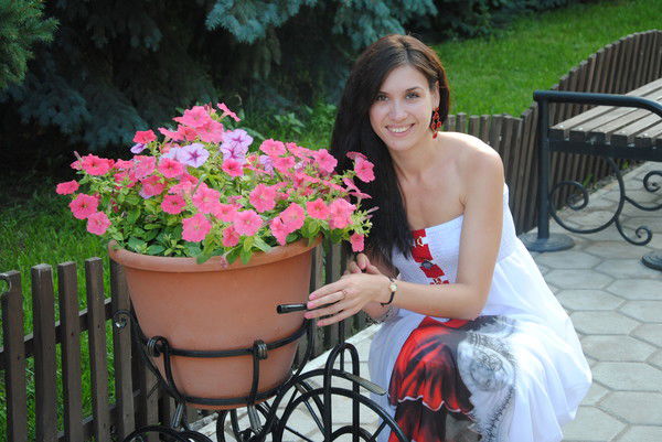 Алена Погадаева