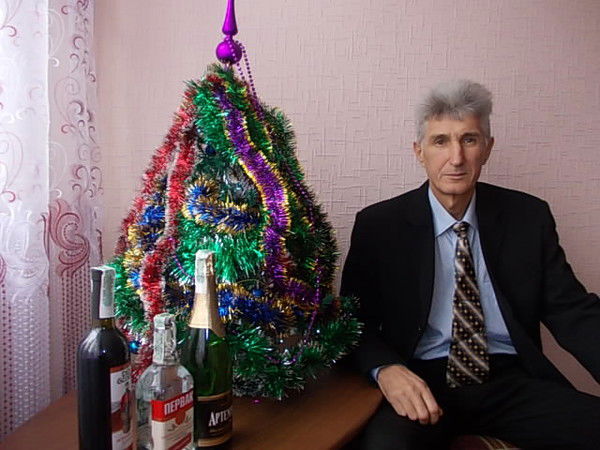 Анатолий Мухиддинов