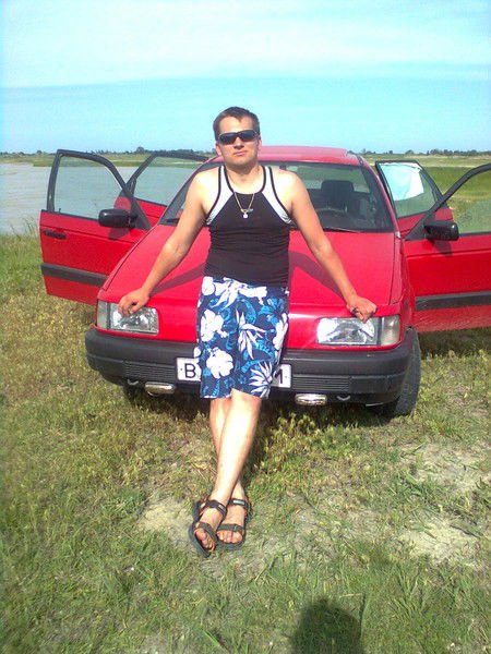 Паша Волков