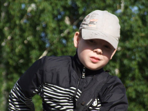 Иван Николаев