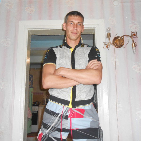 Денис Иванов