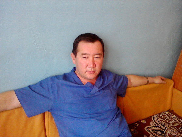 Арман Ештаев