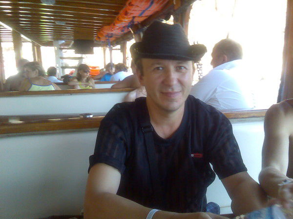 Олег Иванов