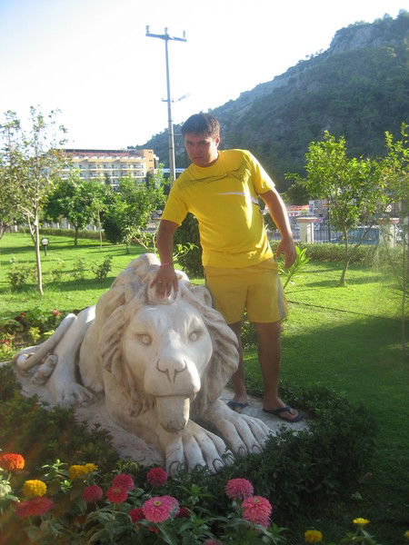 Дамир Газизов