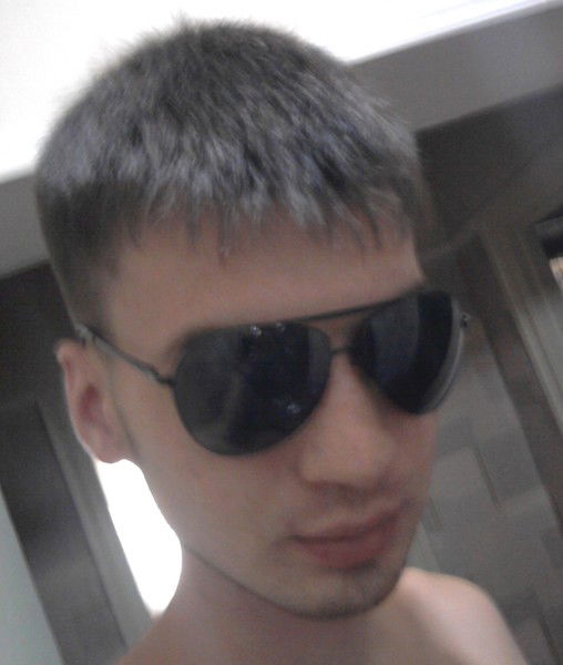 Александр Фролов