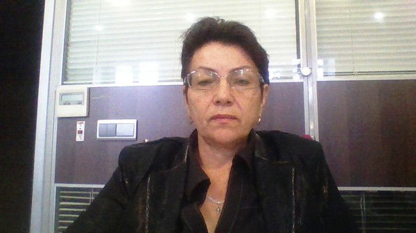 Лариса Фролова