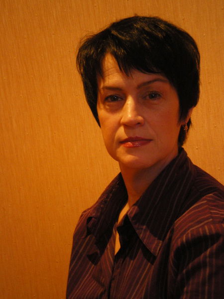 Елена Елена