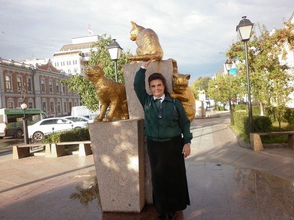 Люда Анохина