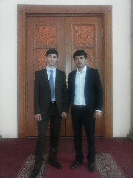 Сухроб }{}{}{}{