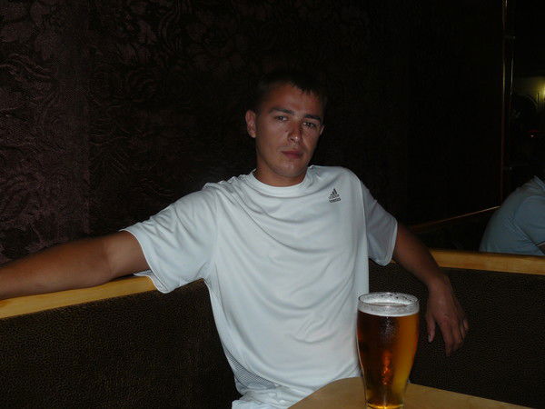 Максим Пухов