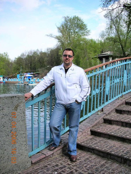 Олег Середин