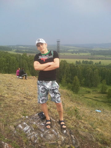 Иван Воложанин