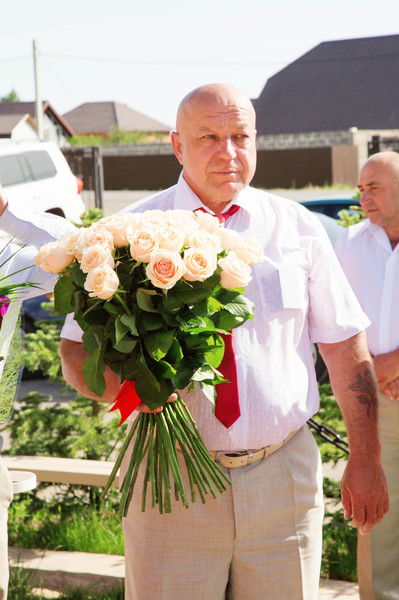 Рустам Шарапов