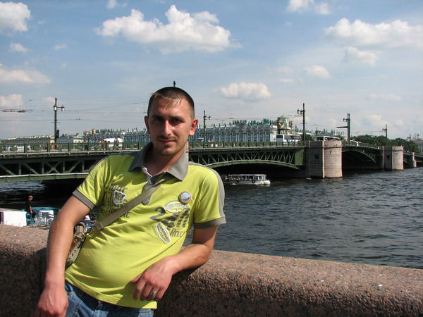 Неизвестно Неизвестно