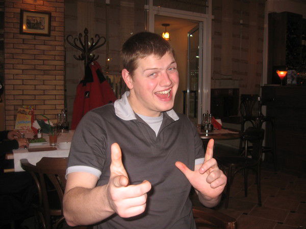 Антон Заварзин