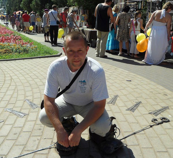 Евгений Антонов