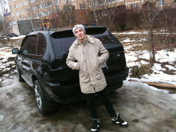 Николай Зверев