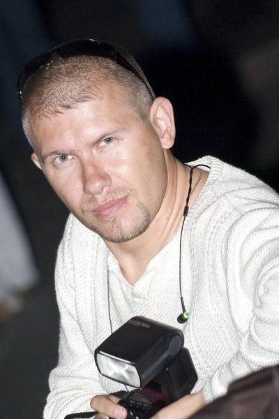 Олег Светлов