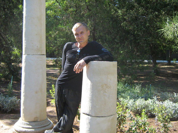 Артем Артемьев