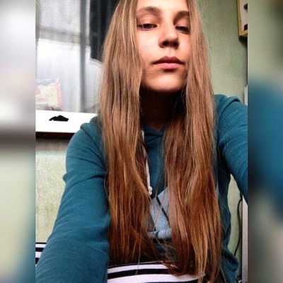 Лера Лобанова