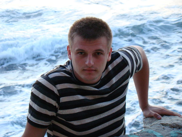 Владимир Суханов