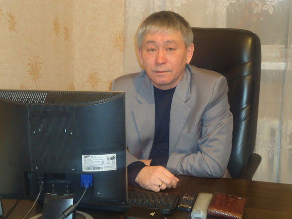 Марат Шахманов