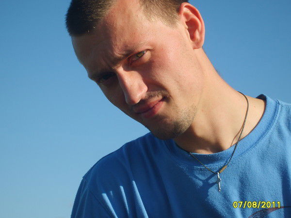 Артём Богатырь