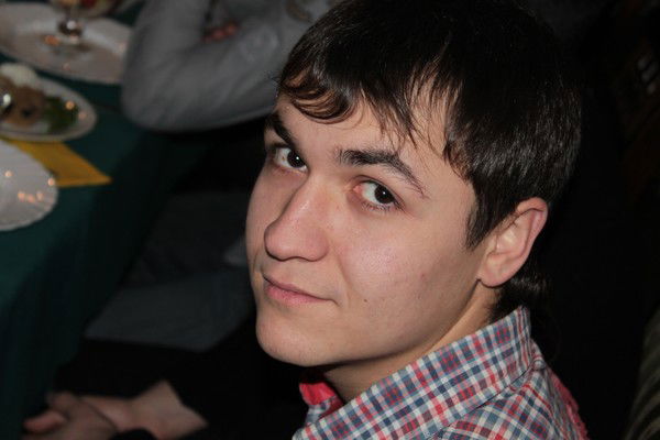 Максим Белов