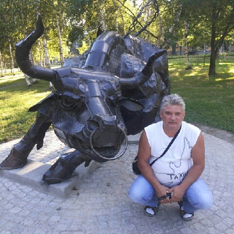 Владимир Усов