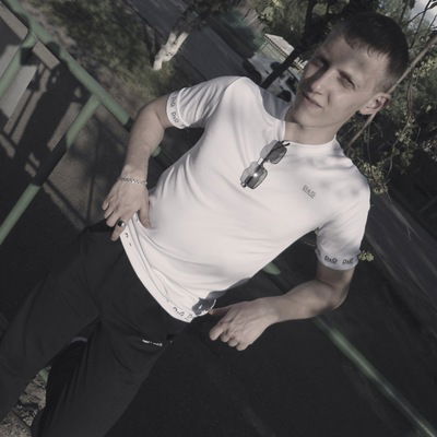 Илья Сафонов