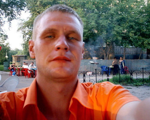 Неизвестно Неизвестно