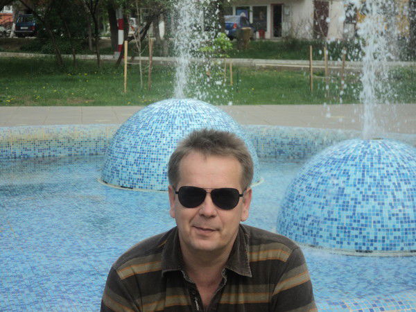 Юрий Лаврентьев