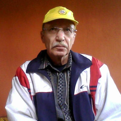 Александр Шустов