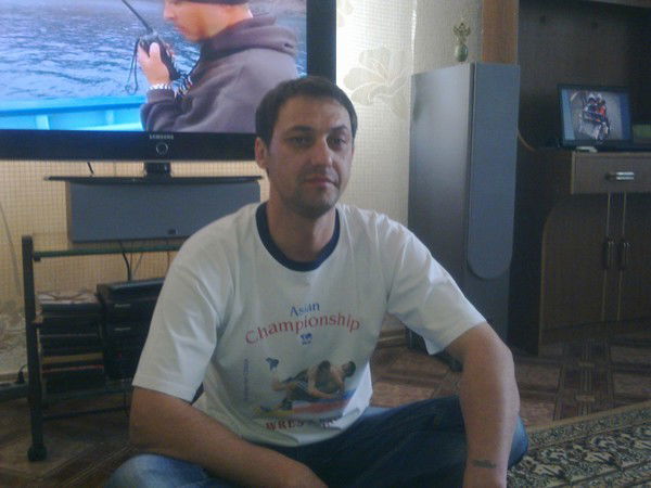 Леонов Станислав