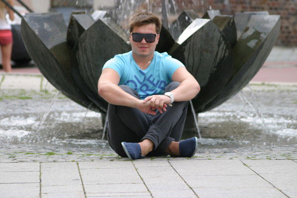 Эдуард Литау