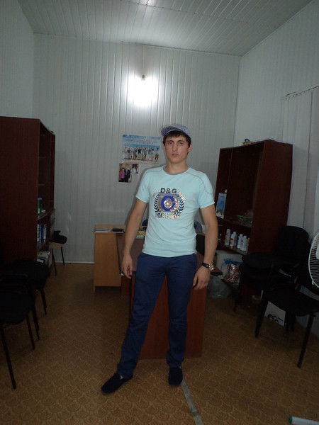 Нурик Ахмедов