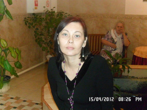 Лена Фролова