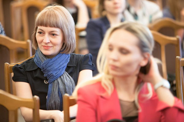 Юлия Лежнина